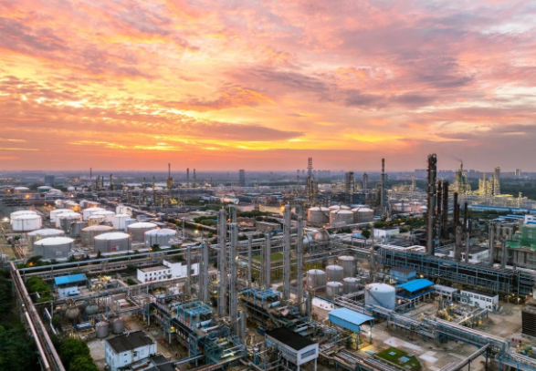 扬子石化冷却塔风机直驱电机使用报告